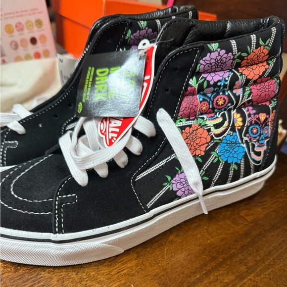 Vans High-Top Sneakers - Black with Multicolor glow in the dark Design - Picture 1 of 2